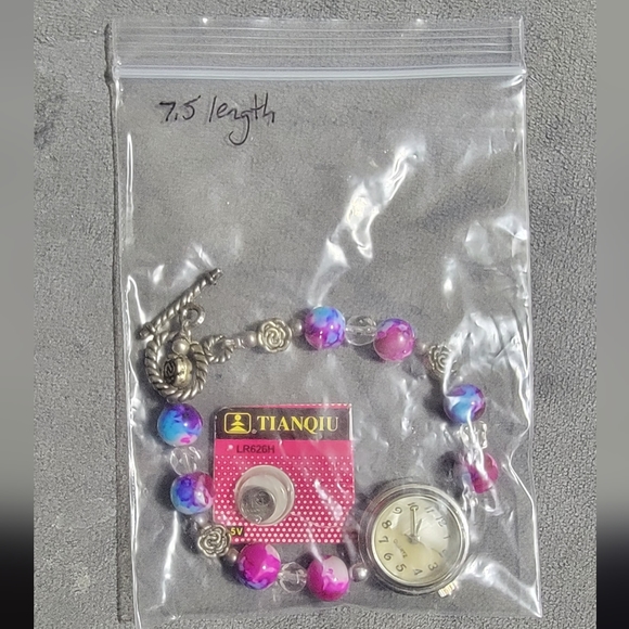 Quartz Watch - Picture 5 of 5